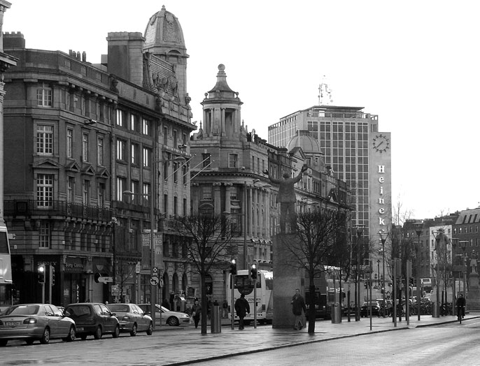 OConnell St -early morning 2.jpg