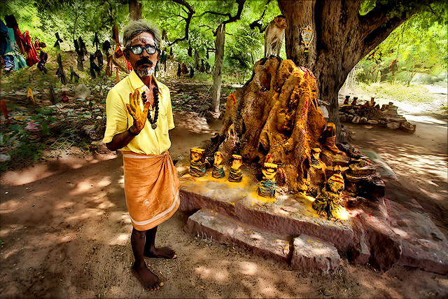 நல்ல பாம்பு வீடு   Madurai