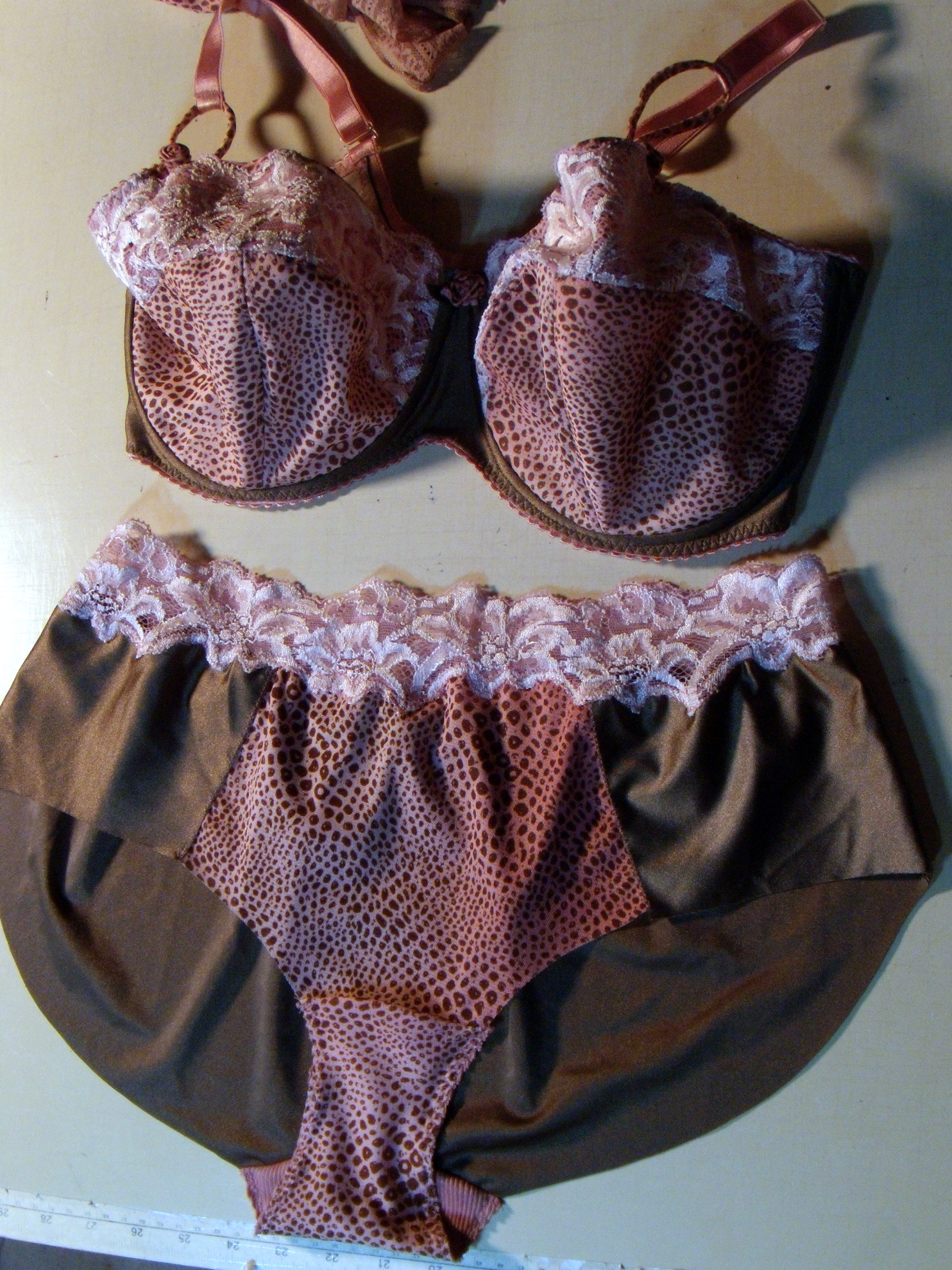 Spotty Set II