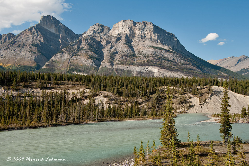 K215907-Icefields Parkway.jpg