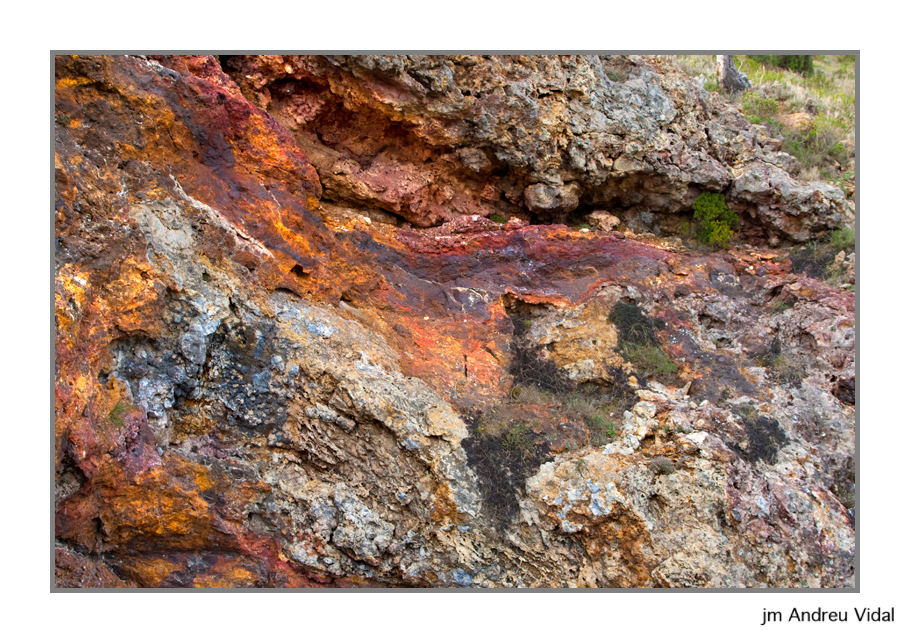 Serra de lEsquetxe. Les mines de ferro. /Rossell - La Pobla de Benifass.