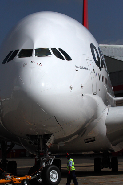 QANTAS AIRBUS A380 SYD RF IMG_0072.jpg