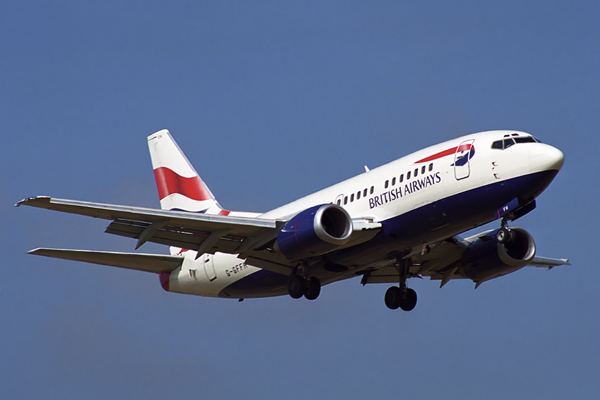 BRITISH AIRWAYS BOEING 737 500 LHR RF 1651 27.jpg