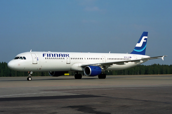 FINNAIR AIRBUS A321 HEL RF 1648 19.jpg