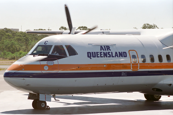 AIR QUEENSLAND ATR42 GLT RF 070 14.jpg