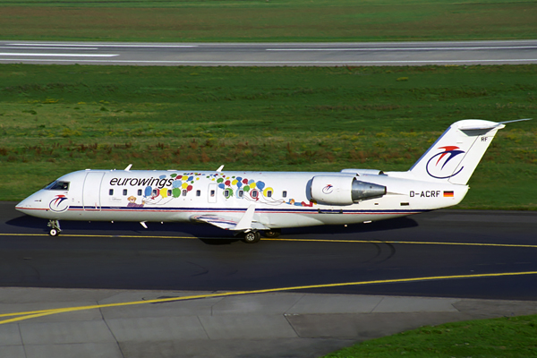 EUROWINGS CANADAIR CRJ DUS RF 1768 9.jpg