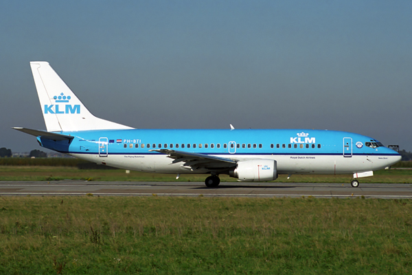 KLM BOEING 737 300 AMS RF 1775 34.jpg