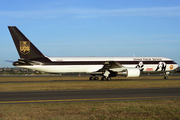 UPS BOEING 767 300F SYD RF 1493 33.jpg