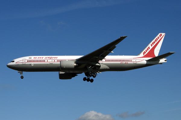 AIR INDIA BOEING 777 200 LHR RF IMG_2057.jpg