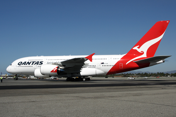 QANTAS AIRBUS A380 LAX RF IMG_2509.jpg