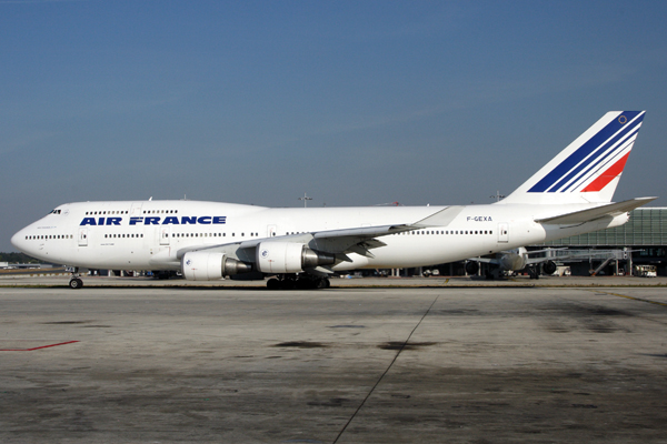 AIR FRANCE BOEING 747 400 CDG RF IMG_1974.jpg