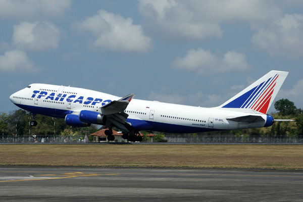 TRANSAERO BOEING 747 400 DPS RF IMG_1320.jpg