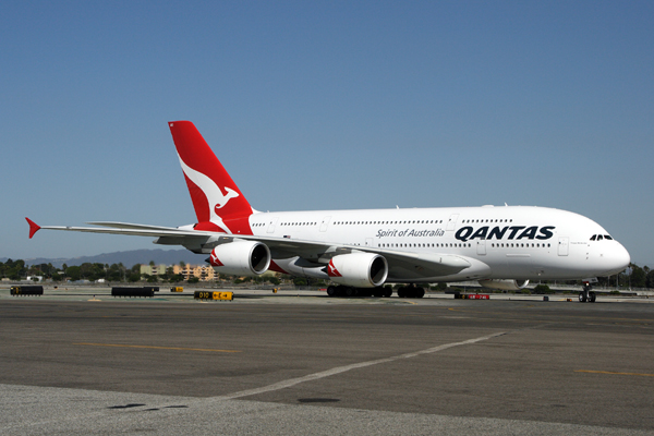 QANTAS AIRBUS A380 LAX RF IMG_2503.jpg