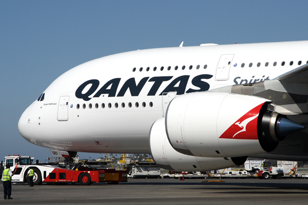 QANTAS AIRBUS A380 LAX RF IMG_2511.jpg