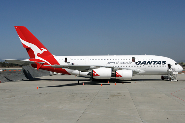 QANTAS AIRBUS A380 LAX RF IMG_2545.jpg