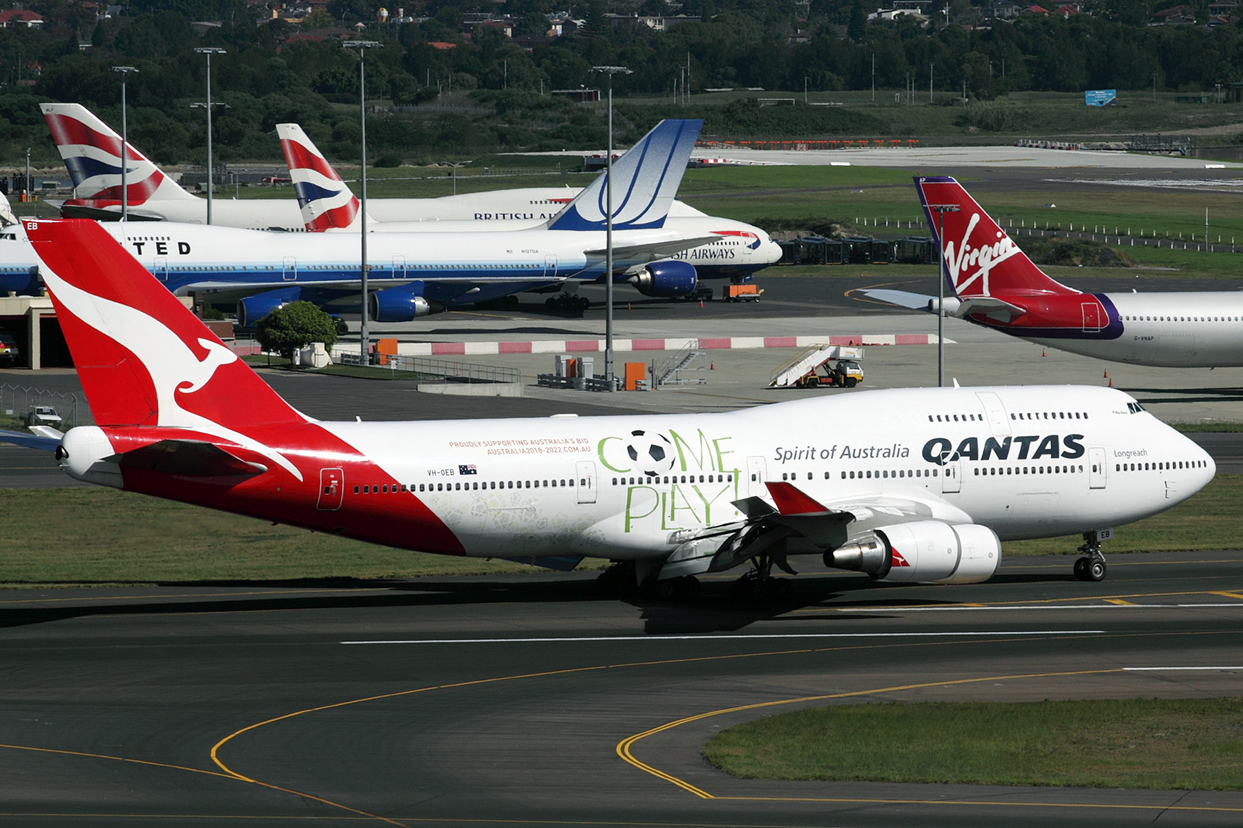 QANTAS BOEING 747 400 SYD RF IMG_4125.jpg