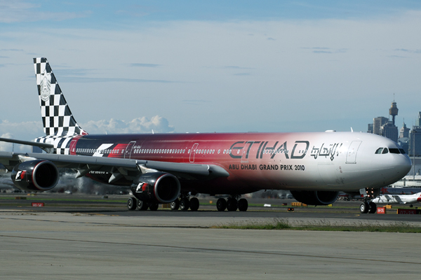 ETIHAD AIRBUS A340 600 SYD RF IMG_3771.jpg