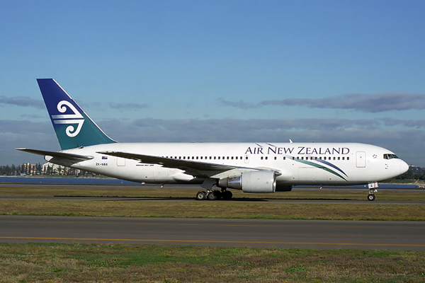 AIR NEW ZEALAND BOEING 767 200 SYD RF 1575 21.jpg