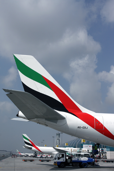 EMIRATES AIRCRAFT DXB RF IMG_2670.jpg