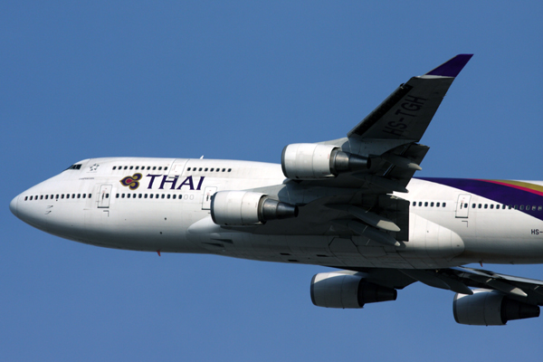 THAI BOEING 747 400 BKK RF IMG_2364.jpg