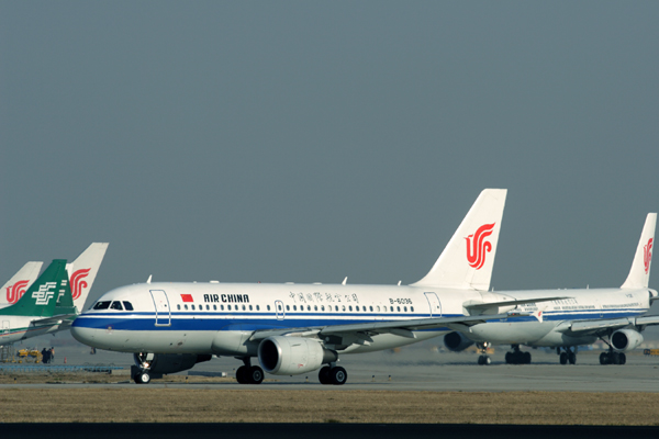 AIR CHINA AIRBUS A319 BJS RF IMG_3022.jpg