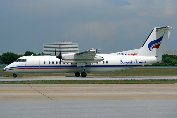 BANGKOK AIRWAYS DASH 8 300 BKK RF 553 19.jpg