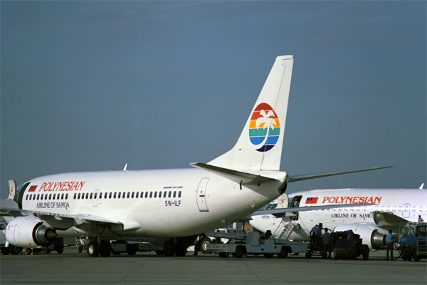 POLYNESIAN BOEING 737 300S MEL RF 660 11.jpg