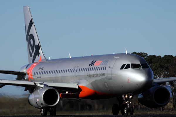 JETSTAR AIRBUS A320 HBA RF IMG_9444.jpg