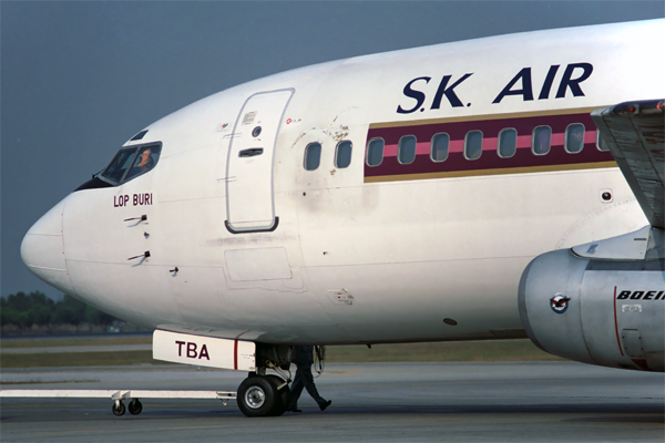 SK AIR BOEING 737 200 BKK RF 764 6.jpg