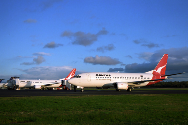 QANTAS AIRCRAFT HBA RF 751 22.jpg