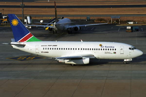 AIR NAMIBIA BOEING 737 200 JNB RF 1876 7.jpg