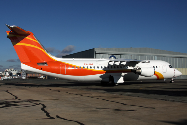 AFRICAN AIRLINES INVESTMENTS BAE 146 300 LSR RF IMG_3024.jpg