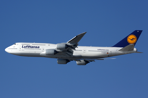 LUFTHANSA BOEING 747 800 LAX RF 5K5A9192.jpg