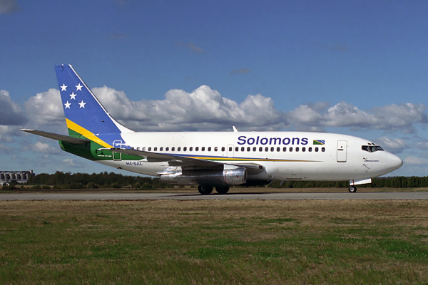 SOLOMONS BOEING 737 200 BNE RF 301 36.jpg