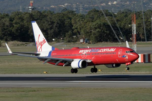 VIRGIN BLUE BOEING 737 800 PER RF IMG_5928.jpg