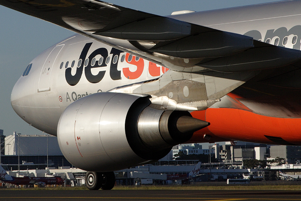 JETSTAR AIRBUS A330 200 SYD RF IMG_6456.jpg