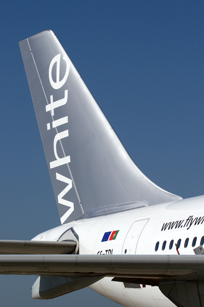 WHITE AIRBUS A310 300 TAIL BNE RF IMG_6481.jpg