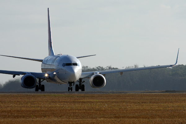 BOEING 737 800 BNE RF IMG_0086.jpg