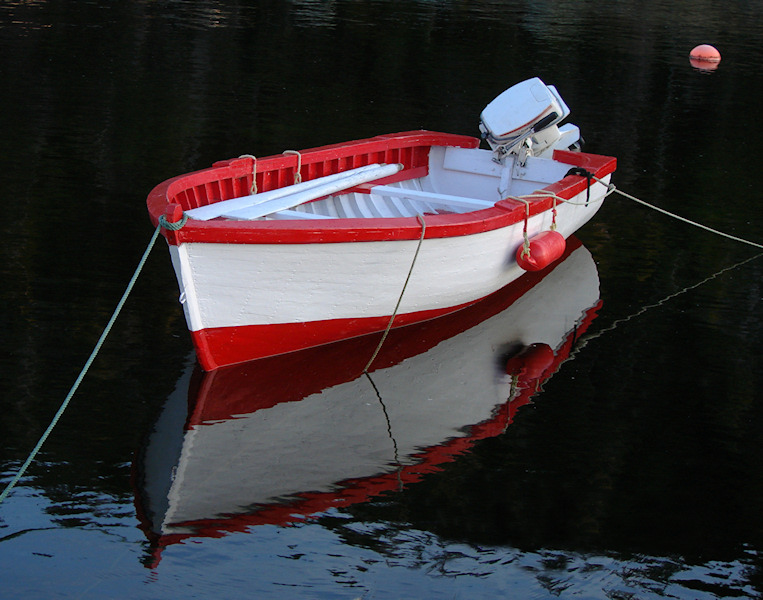 Red and White Boat 007