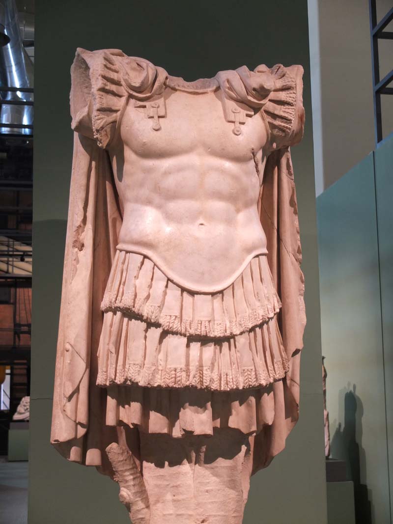 Roman torso
