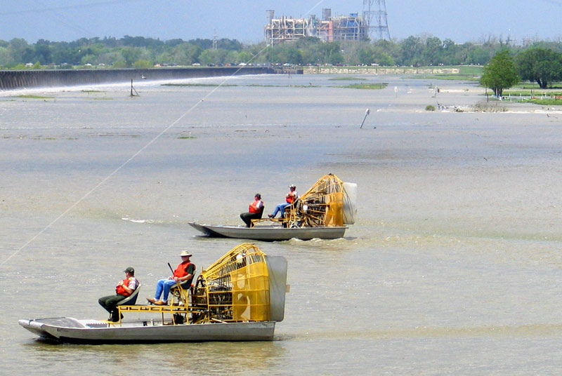 Workers on Airboats Keep Watchful Eye - April 11, 2008 - Opening Day