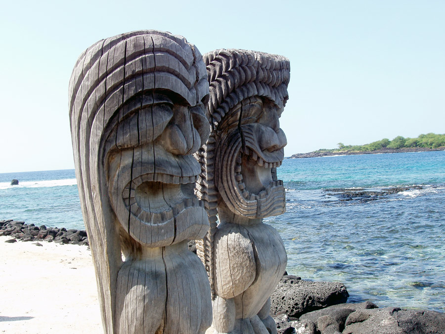 Hawaiian Statues