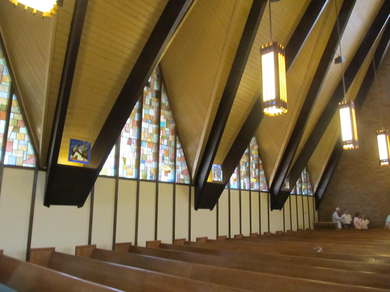 SANCTUARY ST JAMES METHODIST CHURCH 