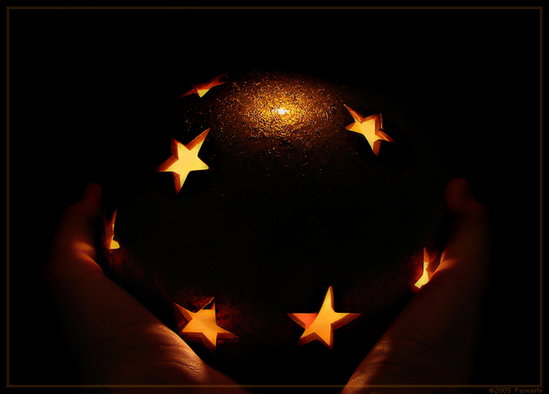 Reaching the stars <br> by Paseante