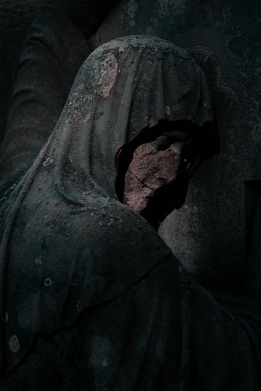mourner by geetwee