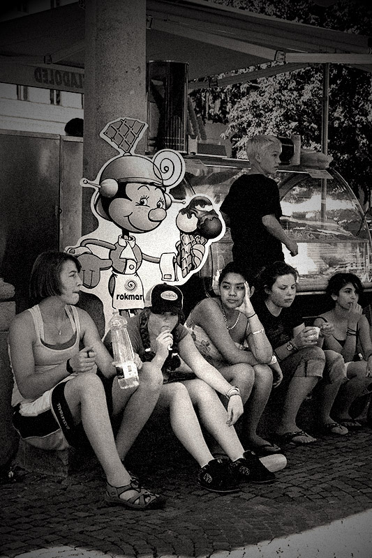 cool treats<br>by mschf