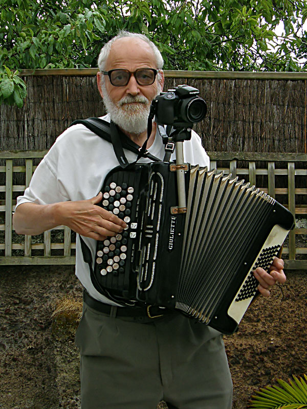 Camera on Accordion 1.jpg