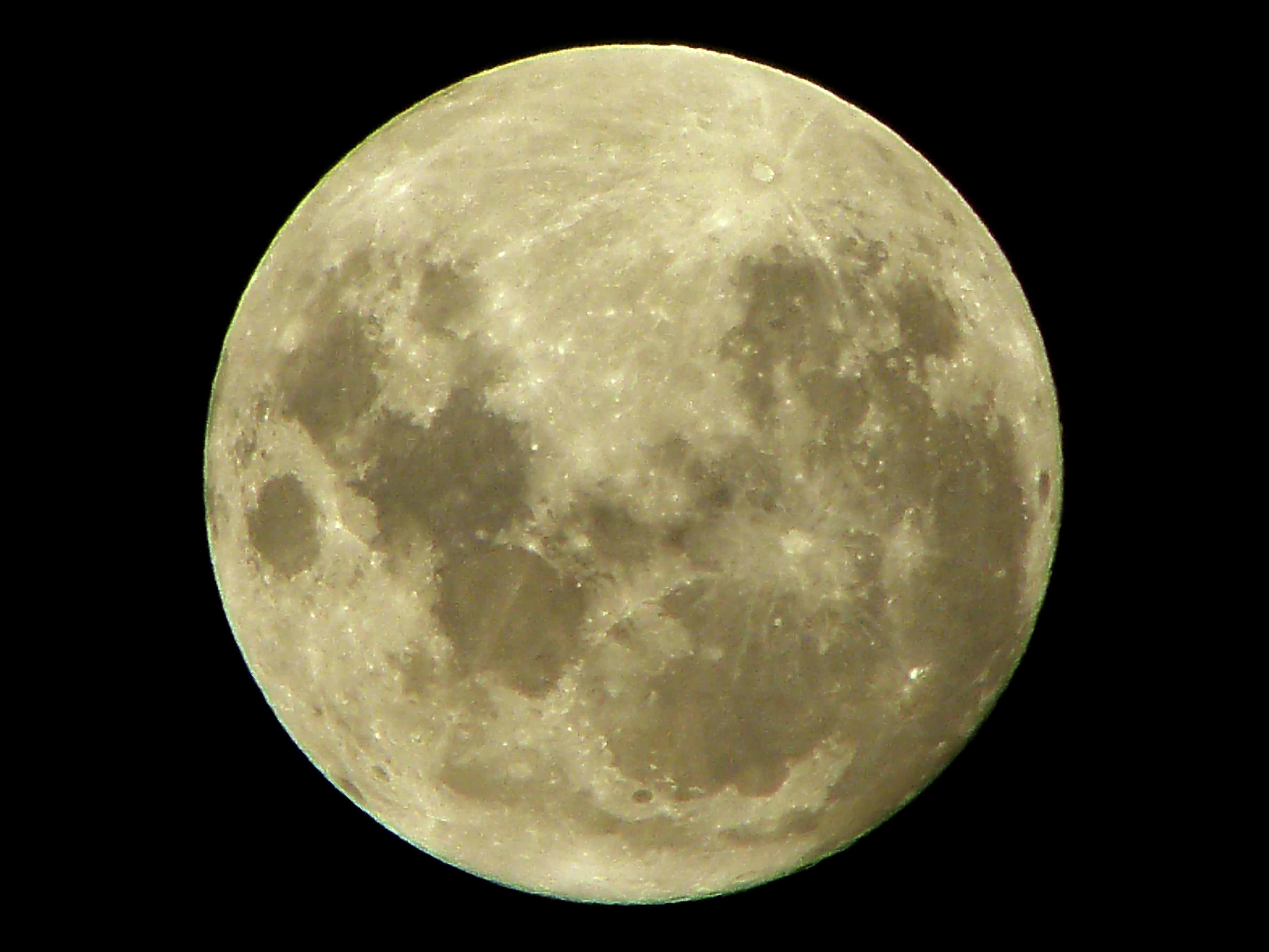 Moon NI USM 090607.jpg
