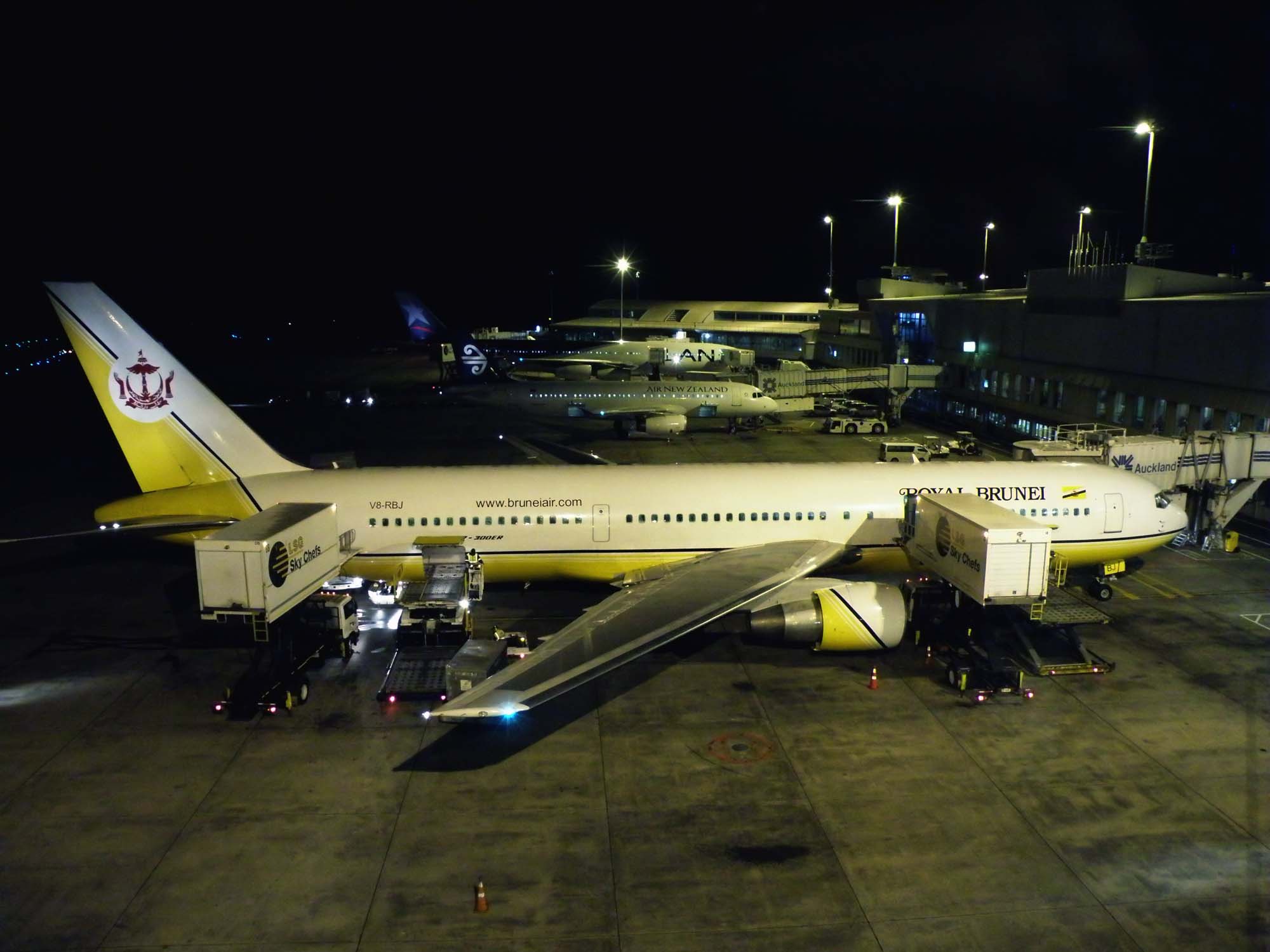 Royal Brunei 02.jpg