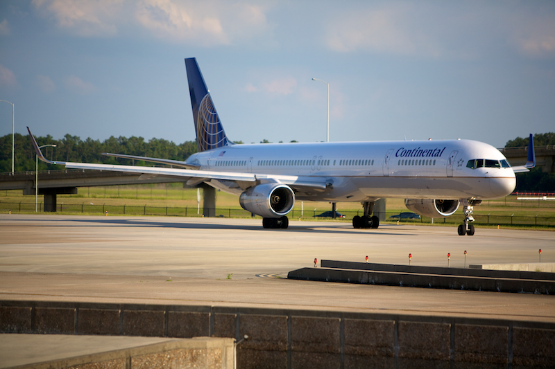 CAL 757